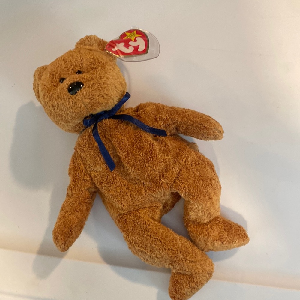 Fuzz Ty beanie baby